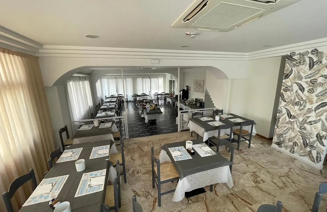 Hotel D'Annunzio-1